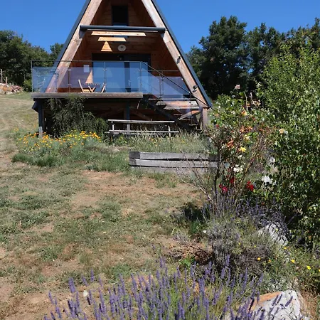Kemp O Tipi Saint-Christo-en-Jarez